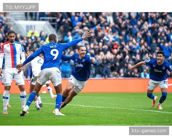 莫耶斯重振球队士气，剑指英超前四引关注