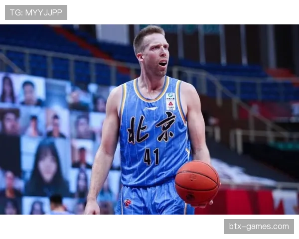 范戴克国家德比稳健发挥，助球队取胜彰显争冠实力