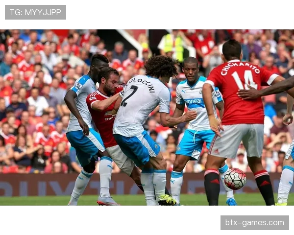 曼联防守漏洞源于整体结构问题，对球队稳定性形成制约